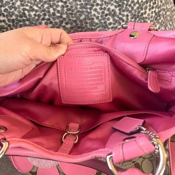 Coach Pink Floral Daisy Bleeker Signature Leather Shoulder Tote Bag - Picture 9 of 9